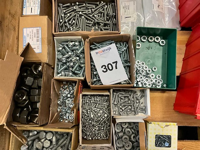 Bouten en moeren - afbeelding 4 van  5