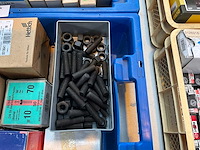 Bouten en moeren - afbeelding 4 van  6