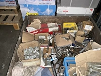 Bouten en moeren - afbeelding 6 van  6