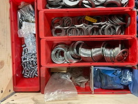 Bouten en ringen - afbeelding 9 van  10
