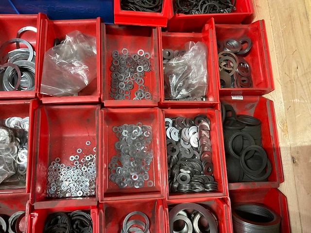 Bouten, moeren & ringen - afbeelding 6 van  9