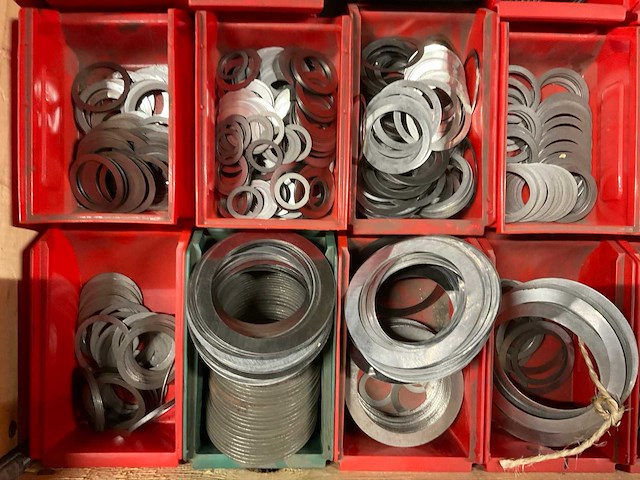 Bouten, moeren & ringen - afbeelding 2 van  3