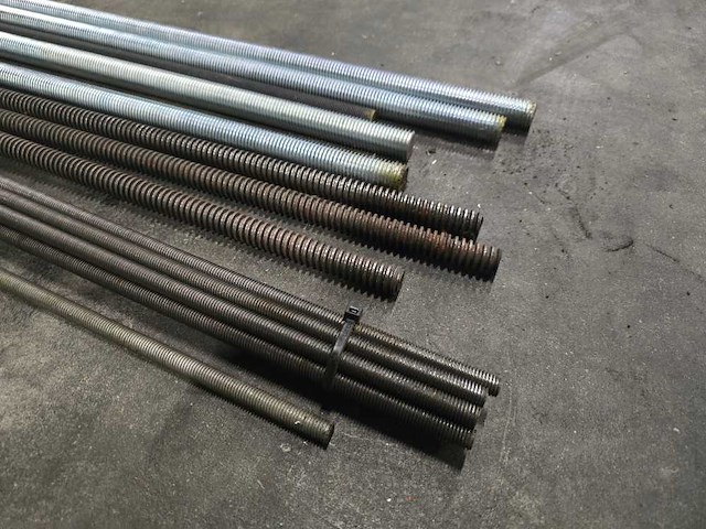 Bouten, moeren & ringen - afbeelding 2 van  4