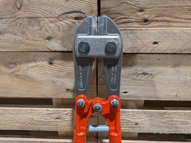 Boutenschaar en 2 x beugelzaag, vwb & bahco - afbeelding 7 van  13