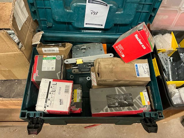 Bouw- en bevestigingsmateriaal - afbeelding 3 van  7