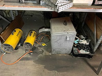 Bouw- en bevestigingsmateriaal - afbeelding 20 van  24