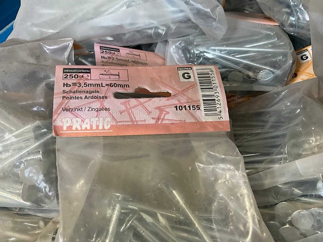 Bouw- en bevestigingsmateriaal - afbeelding 1 van  12