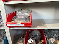 Bouw- en bevestigingsmateriaal - afbeelding 12 van  14