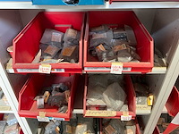 Bouw- en bevestigingsmateriaal - afbeelding 6 van  12