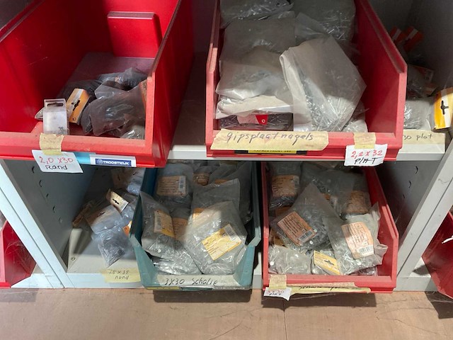 Bouw- en bevestigingsmateriaal - afbeelding 7 van  12
