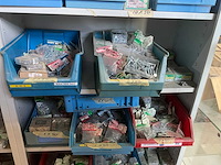 Bouw- en bevestigingsmateriaal - afbeelding 4 van  10