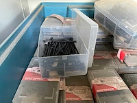 Bouw- en bevestigingsmateriaal - afbeelding 5 van  15