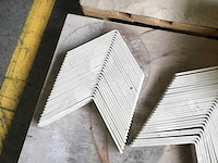 Bouw- en bevestigingsmateriaal - afbeelding 2 van  3