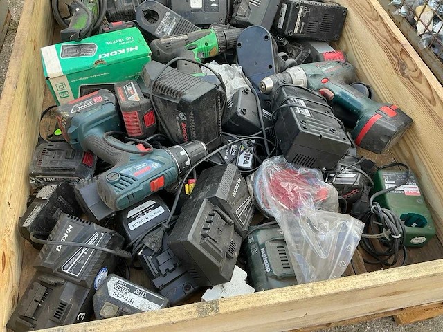 Bouw- en bevestigingsmateriaal - afbeelding 2 van  4