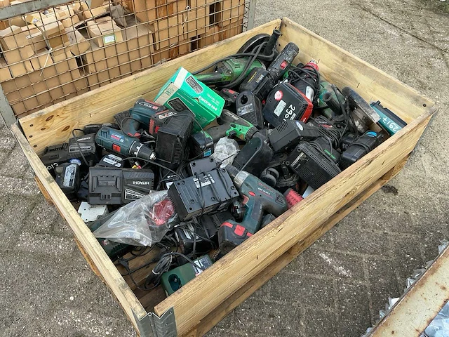 Bouw- en bevestigingsmateriaal - afbeelding 4 van  4