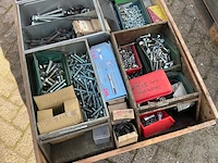 Bouw- en bevestigingsmateriaal - afbeelding 3 van  4