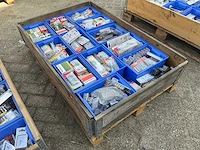 Bouw- en bevestigingsmateriaal - afbeelding 1 van  6
