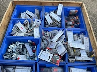 Bouw- en bevestigingsmateriaal - afbeelding 4 van  6