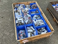 Bouw- en bevestigingsmateriaal - afbeelding 6 van  6