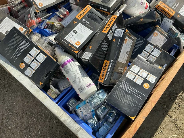 Bouw- en bevestigingsmateriaal - afbeelding 3 van  5