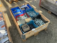 Bouw- en bevestigingsmateriaal