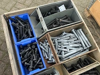Bouw- en bevestigingsmateriaal - afbeelding 2 van  4