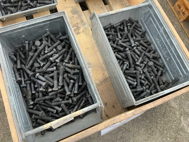 Bouw- en bevestigingsmateriaal - afbeelding 2 van  4