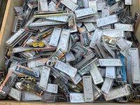 Bouw- en bevestigingsmateriaal - afbeelding 2 van  4