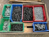 Bouw- en bevestigingsmateriaal - afbeelding 2 van  4