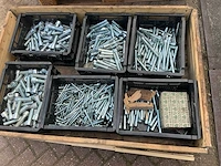 Bouw- en bevestigingsmateriaal - afbeelding 2 van  4