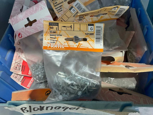 Bouw- en bevestigingsmateriaal - afbeelding 5 van  12