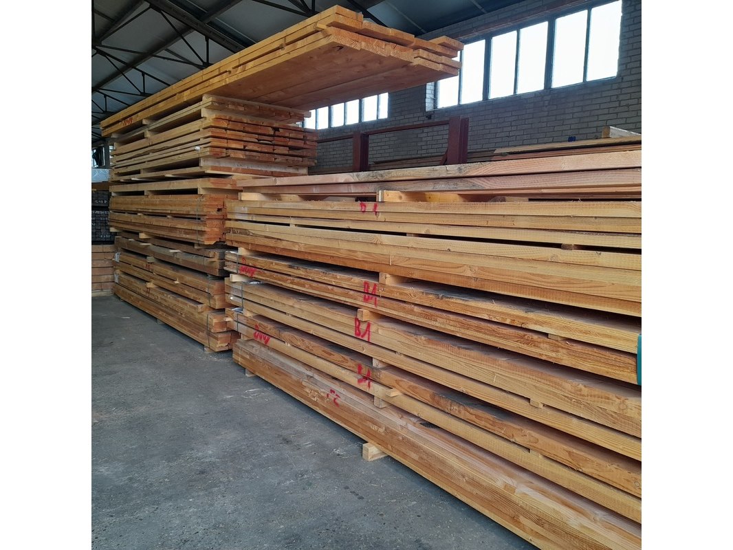 Bouw- en tuinhout veiling