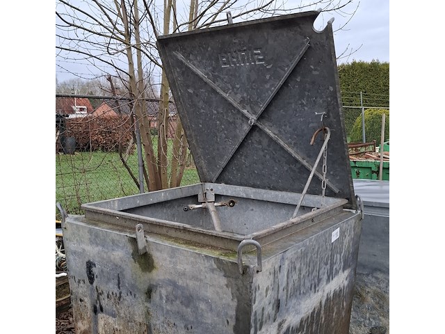 Bouw waterput - afbeelding 4 van  10