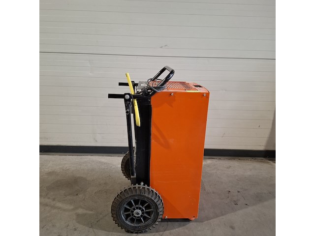 Bouwdroger 150l 230v trotec, ttk 800, bouwjaar 2013 - afbeelding 3 van  5