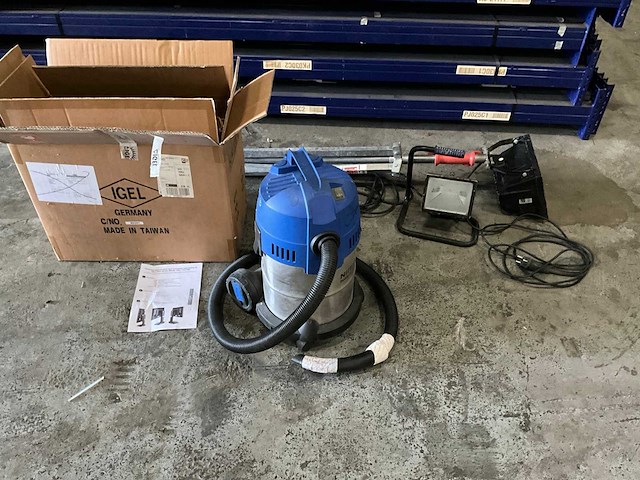 Bouwgereedschappen en toebehoren - afbeelding 1 van  6