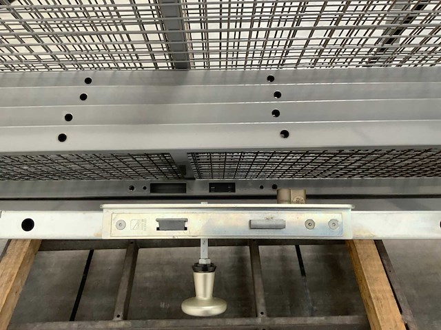 Bouwhek met deur - afbeelding 7 van  10