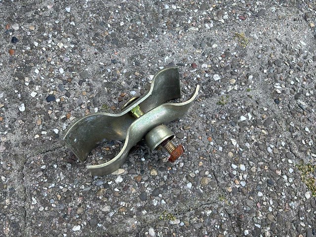 Bouwhekklem met slotbout - afbeelding 4 van  4