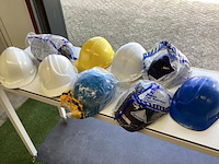 Bouwhelmen partij, diverse - afbeelding 3 van  4