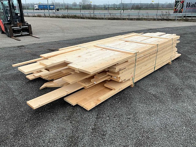 Bouwhout planken +/- 4m3 - afbeelding 10 van  12