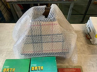 Bouwlamp en divers - afbeelding 4 van  9