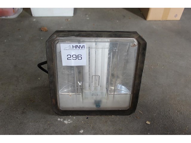 Bouwlamp kelfort. - afbeelding 1 van  2