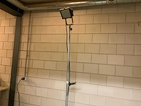 Bouwlamp op statief - afbeelding 1 van  4