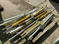 Bouwlamp statief (9x) - afbeelding 1 van  3