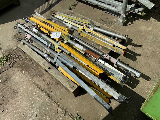 Bouwlamp statief (9x) - afbeelding 3 van  3