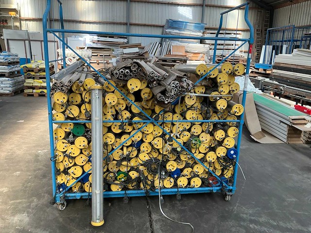 Bouwlampen met doorlus systeem (160x) - afbeelding 2 van  3
