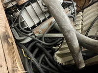 Bouwlampen met kabels - afbeelding 6 van  7