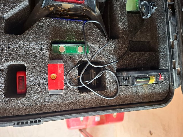 Bouwlaser met statief futech, para - afbeelding 7 van  11
