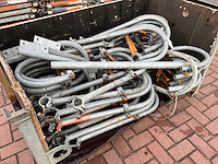 Bouwlift kabelgeleider (35x) - afbeelding 2 van  2