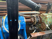 Bouwman tussen pompstation - afbeelding 13 van  22