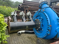 Bouwman tussen pompstation - afbeelding 12 van  22